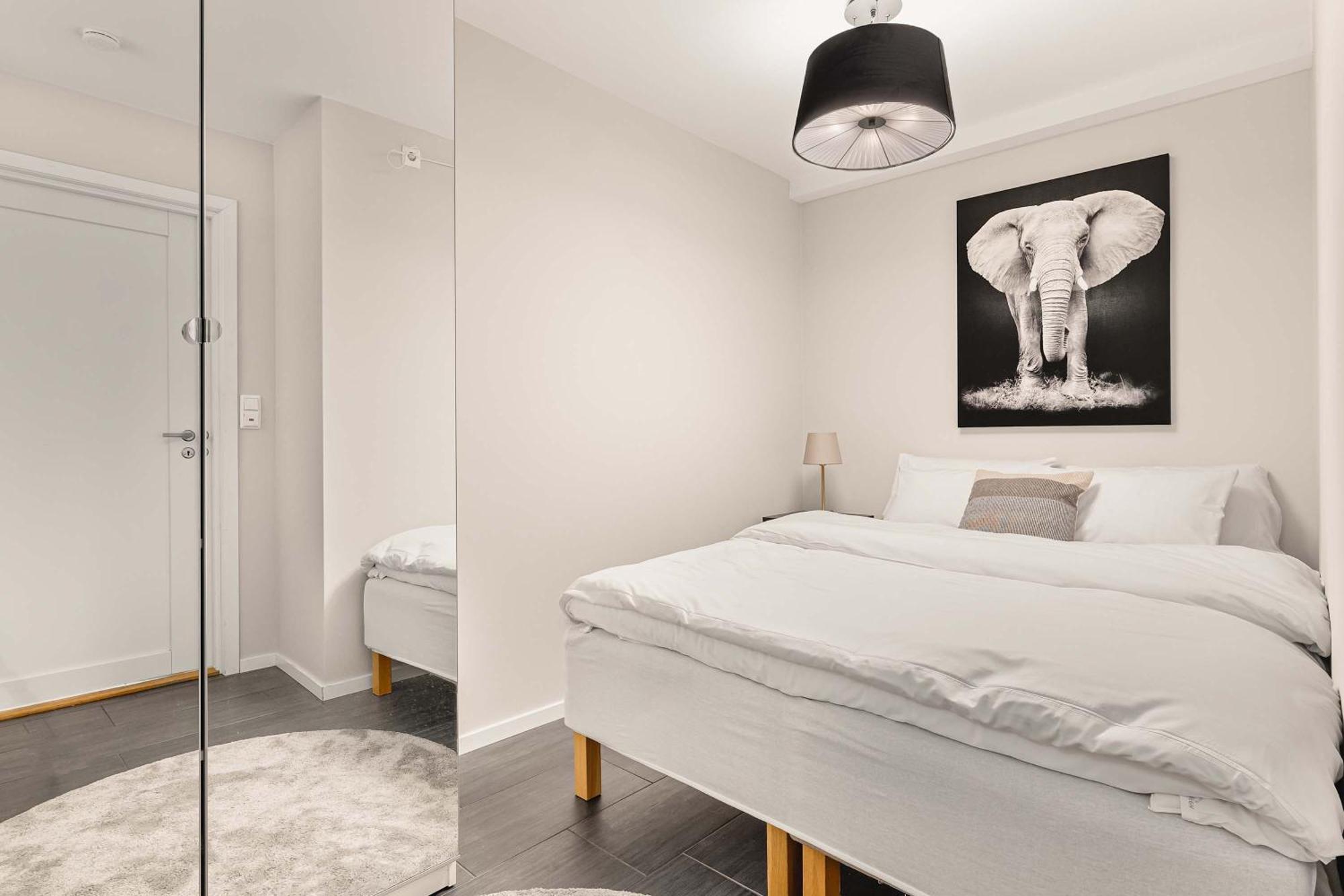 Lejlighed 500 M Til Bryggen I Skjermet Uteplass! *